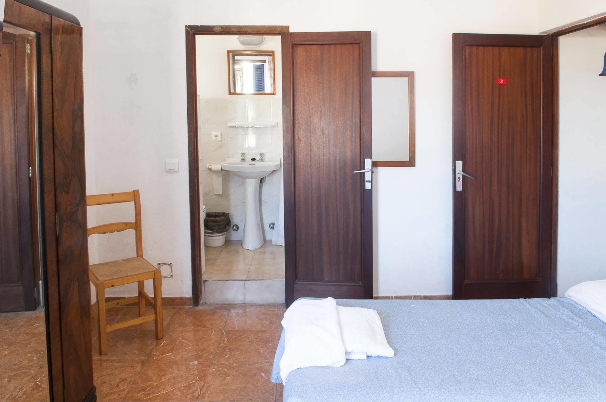 Surfing Concept Hostel Cala Ratjada  Kültér fotó